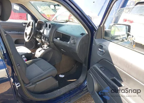 2015 Jeep Patriot Latitude z USA, uszkodzony, nr VIN 1C4NJRFB7FD354194